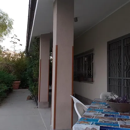 Con Piscina In Campagna